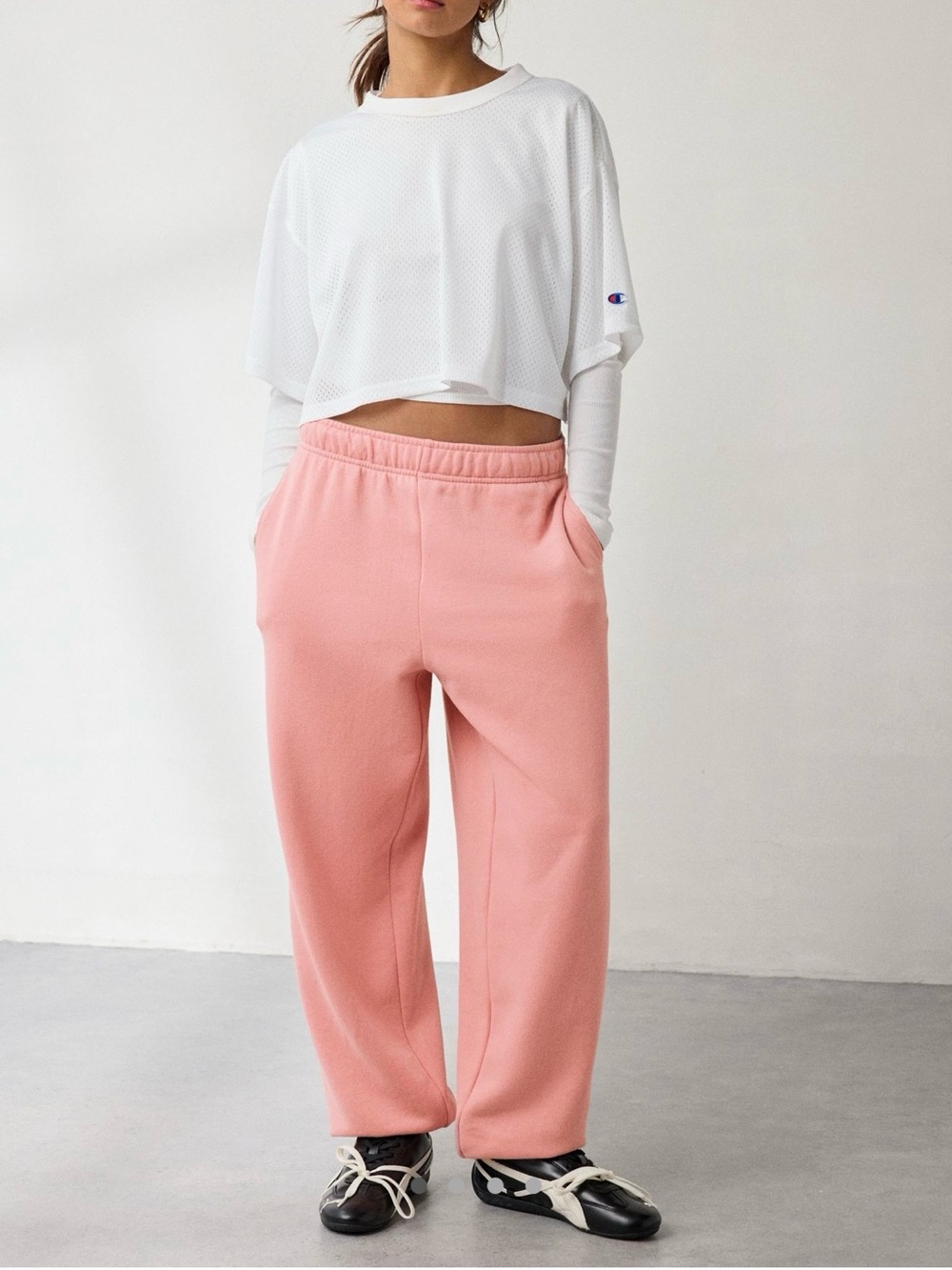 Out From Under Try Me Jogger Sweatpants in Pink Women’s size medium NWT
